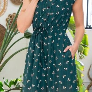 NWT LA Soul Plus dress with bees